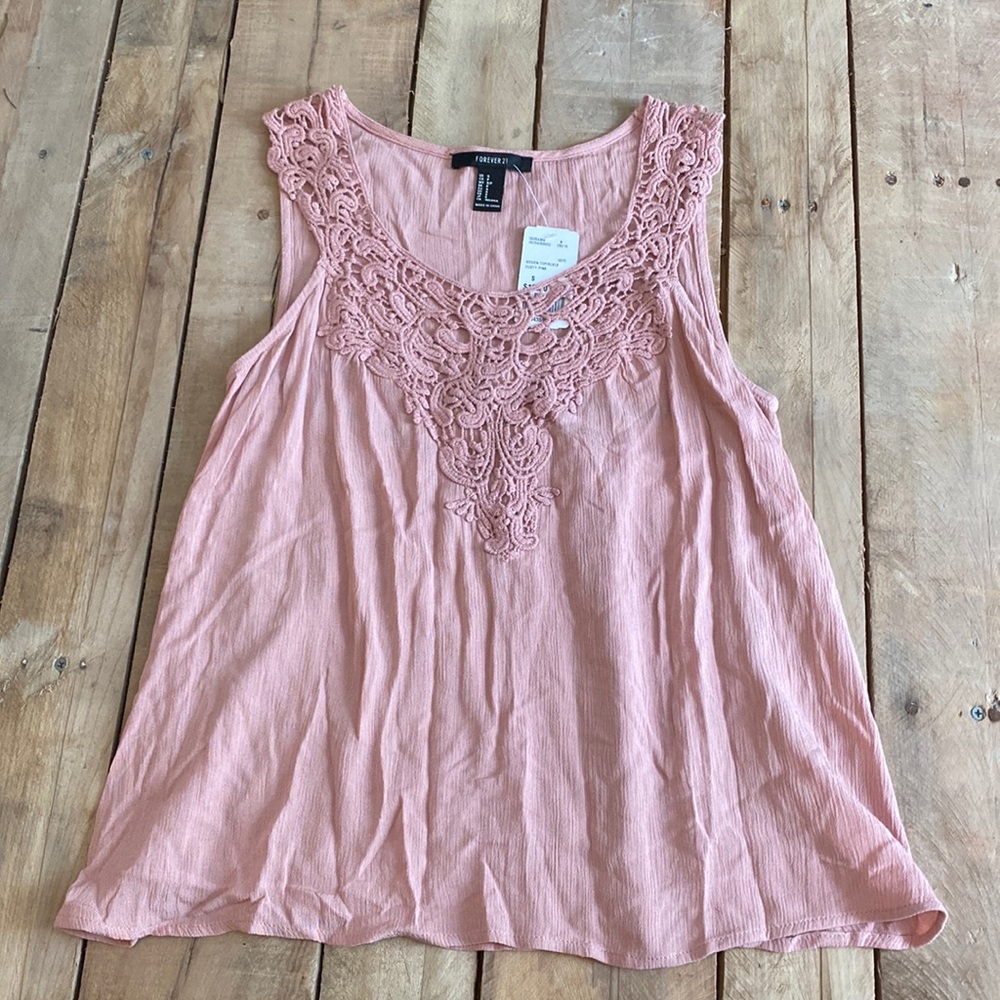 NWT Forever 21 Lace Front Tank